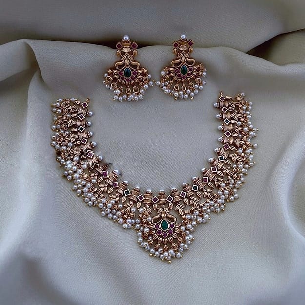 Pearl Drop Moti Choker Set